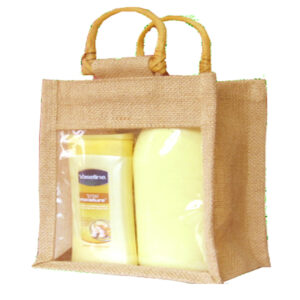 1. Customizable cosmetic gift bags"